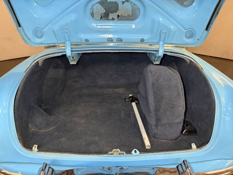 Chevrolet-210-1954-Blue-White-Blue-White-41