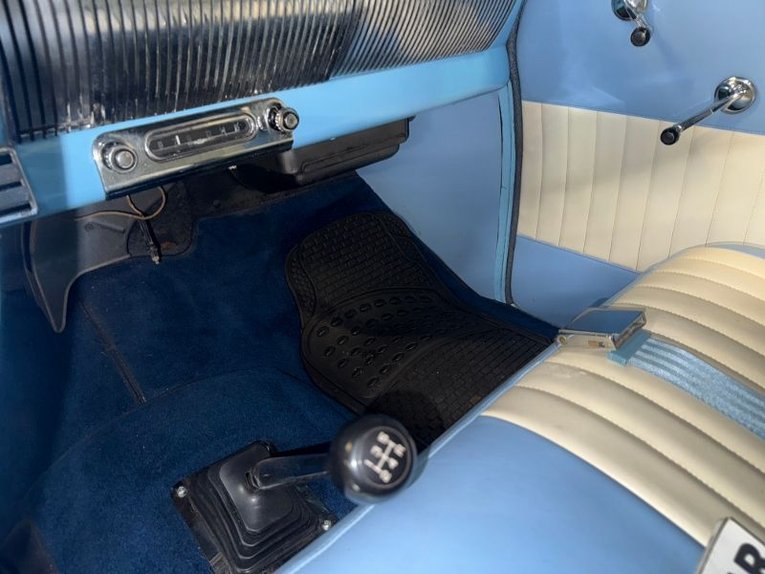 Chevrolet-210-1954-Blue-White-Blue-White-45