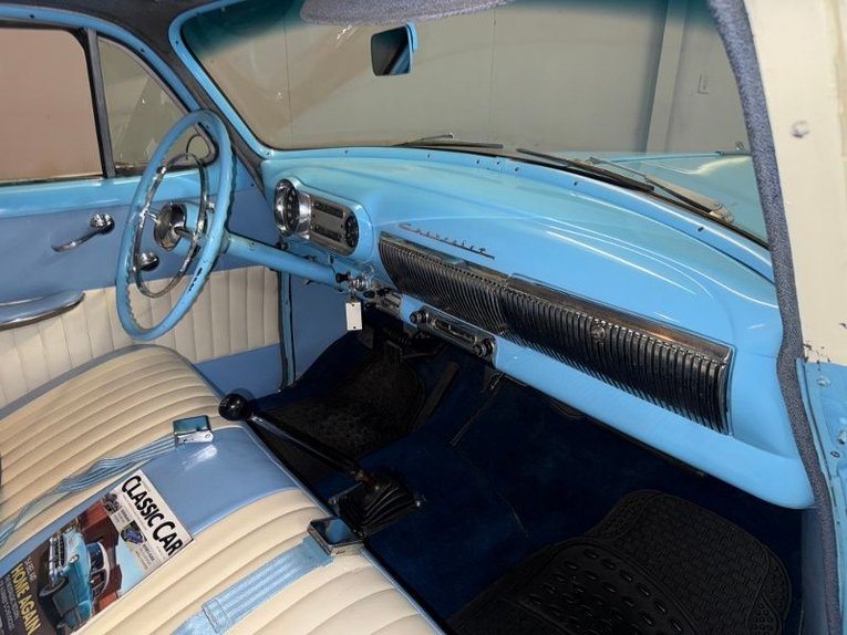 Chevrolet-210-1954-Blue-White-Blue-White-46