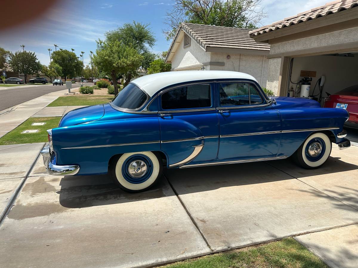 Chevrolet-210-1954-blue-4