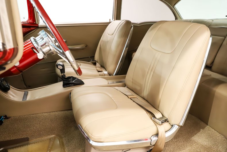 Chevrolet-210-1955-Angry-Orange-Cream-1