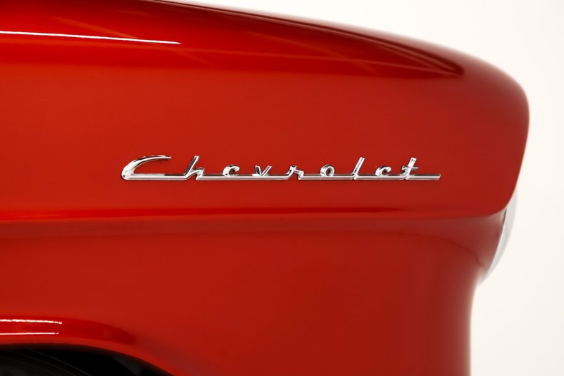 Chevrolet-210-1955-Angry-Orange-Cream-16