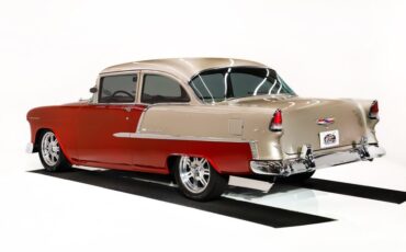 Chevrolet-210-1955-Angry-Orange-Cream-9