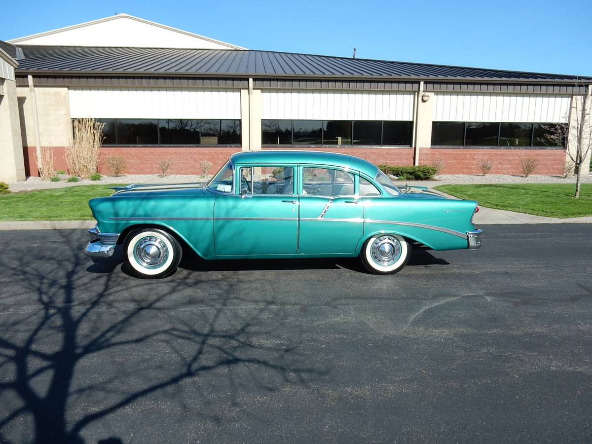 Chevrolet-210-1956-green-1