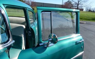 Chevrolet-210-1956-green-13