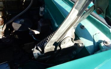 Chevrolet-210-1956-green-14