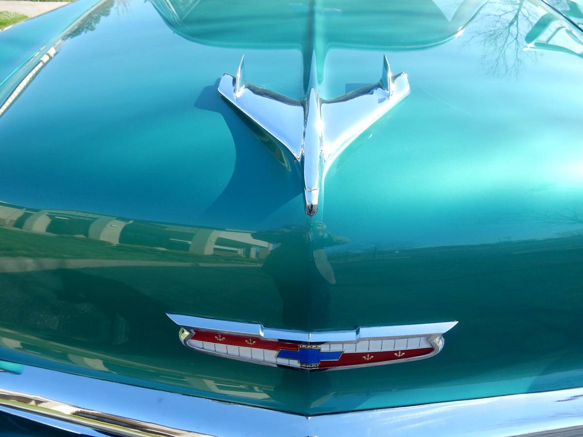 Chevrolet-210-1956-green-15