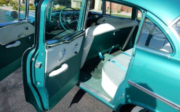 Chevrolet-210-1956-green-5