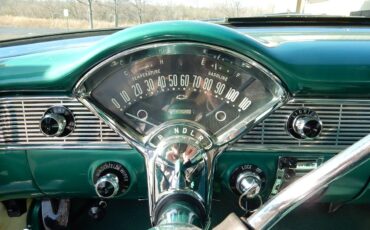 Chevrolet-210-1956-green-9