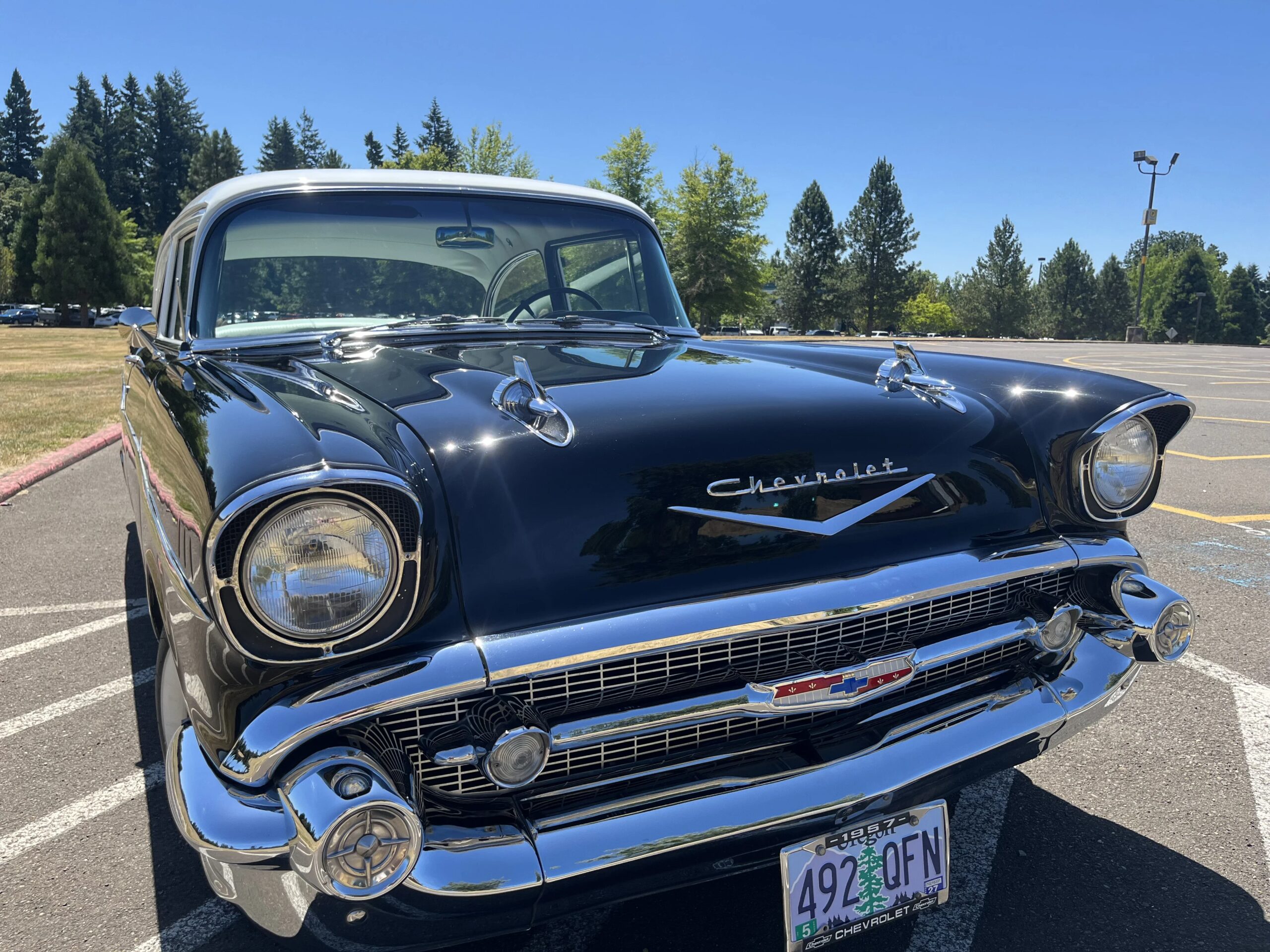 Chevrolet-210-1957-Black-White-11