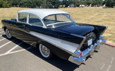 Chevrolet-210-1957-Black-White-16