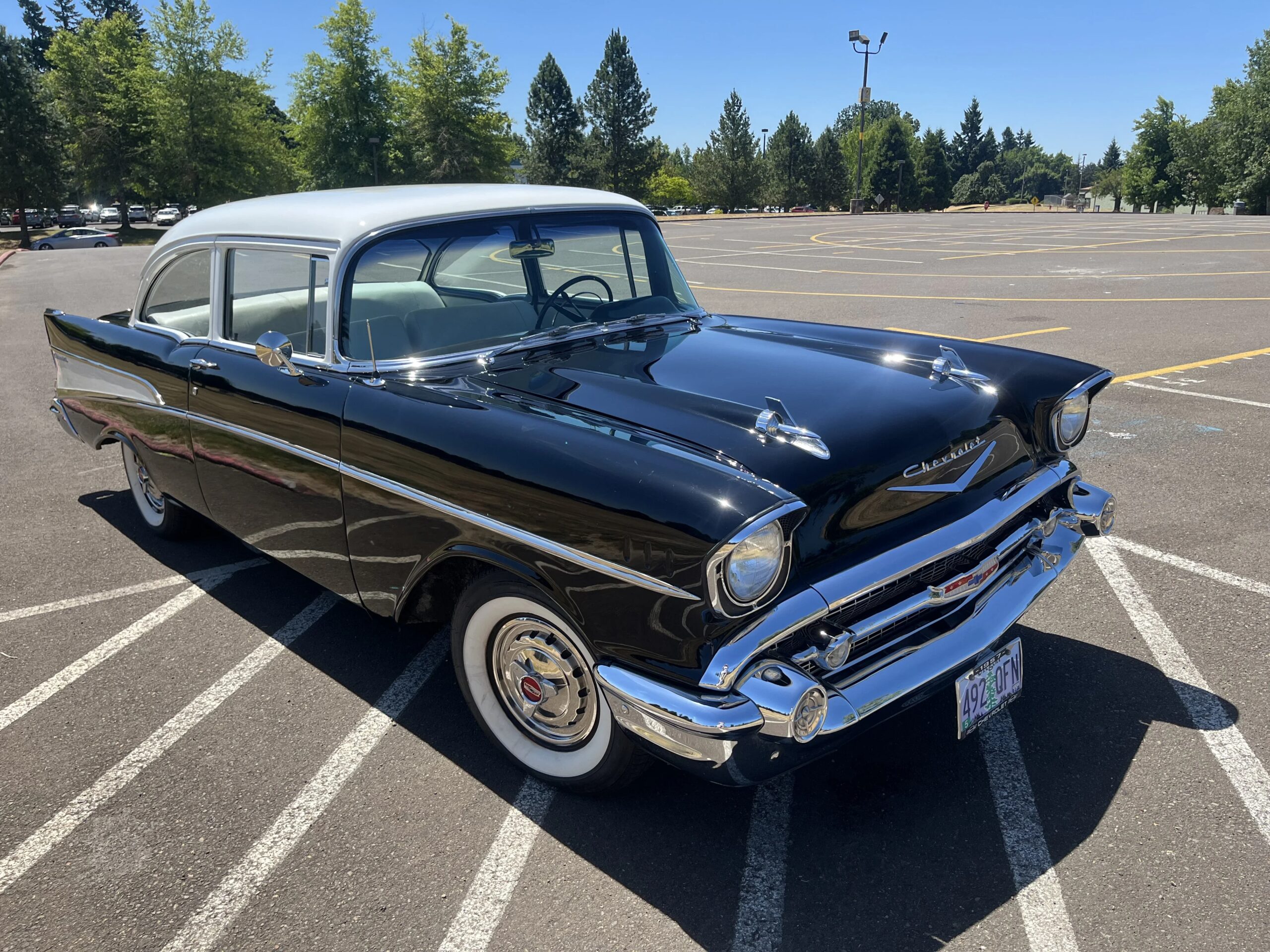Chevrolet-210-1957-Black-White-23