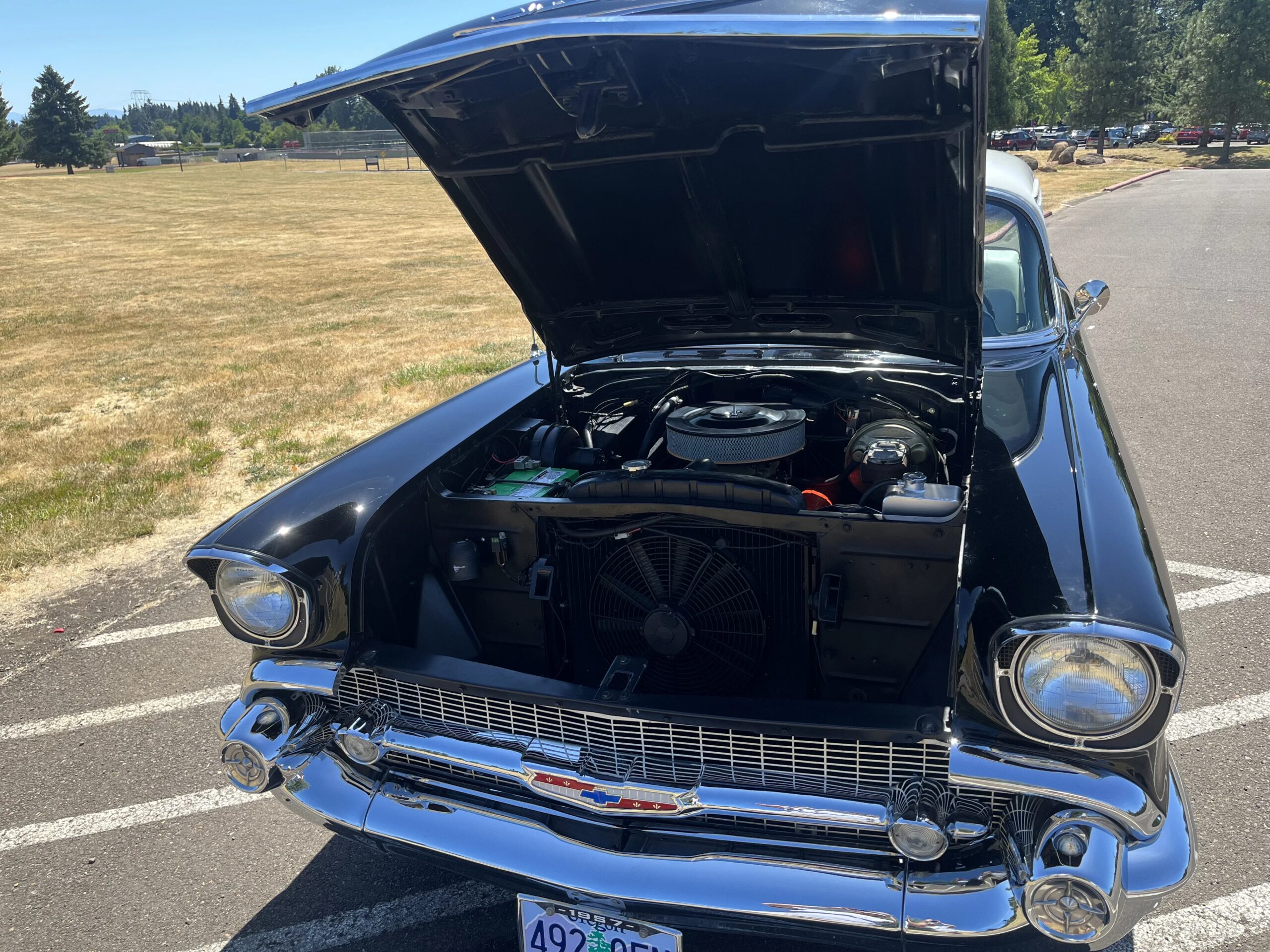 Chevrolet-210-1957-Black-White-5