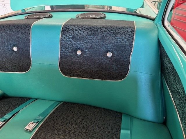 Chevrolet-210-1957-turquoise-turquoise-10