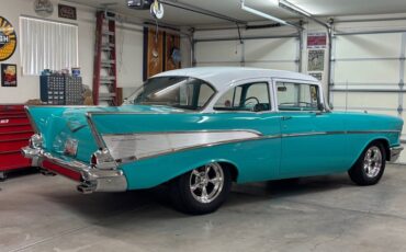 Chevrolet-210-1957-turquoise-turquoise-12