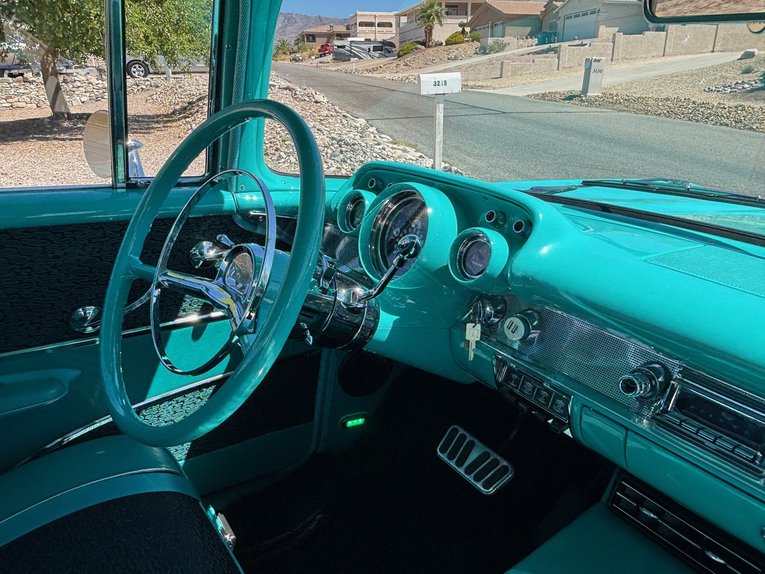 Chevrolet-210-1957-turquoise-turquoise-3