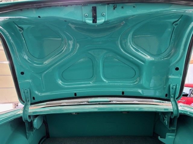 Chevrolet-210-1957-turquoise-turquoise-32