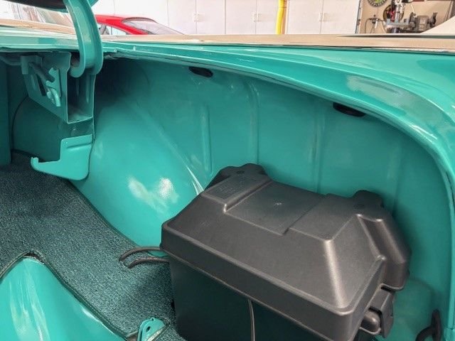 Chevrolet-210-1957-turquoise-turquoise-33
