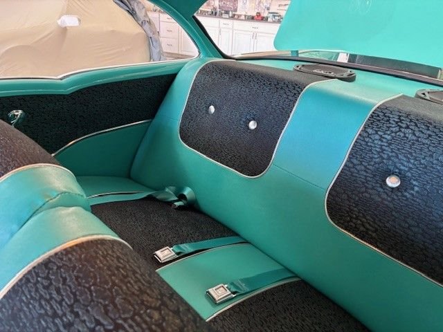 Chevrolet-210-1957-turquoise-turquoise-7