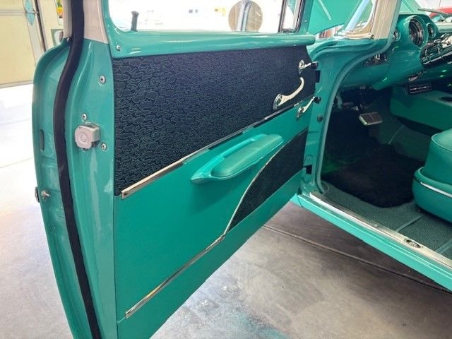 Chevrolet-210-1957-turquoise-turquoise-8
