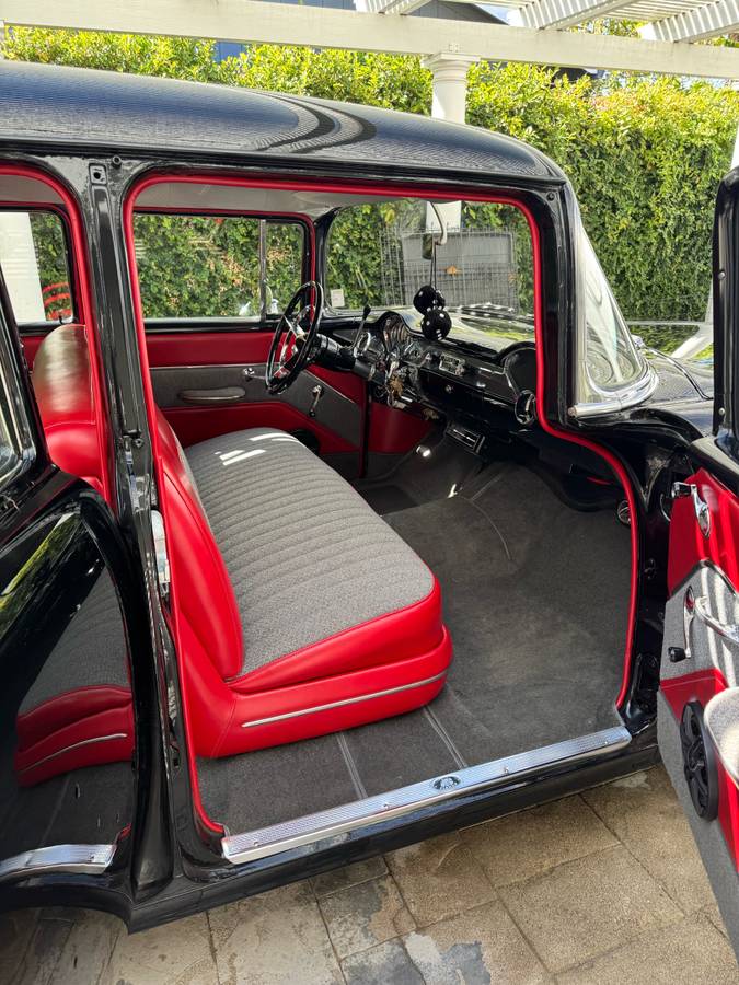 Chevrolet-210-wagon-1955-black-10