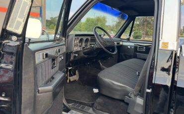 Chevrolet-2500-1985-9