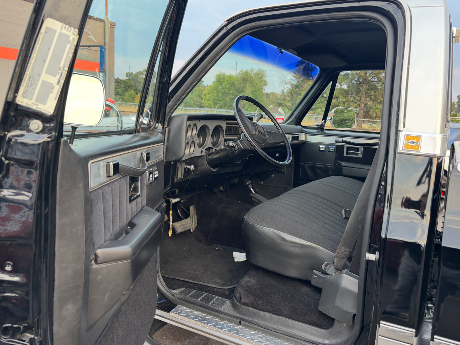 Chevrolet-2500-1985-9