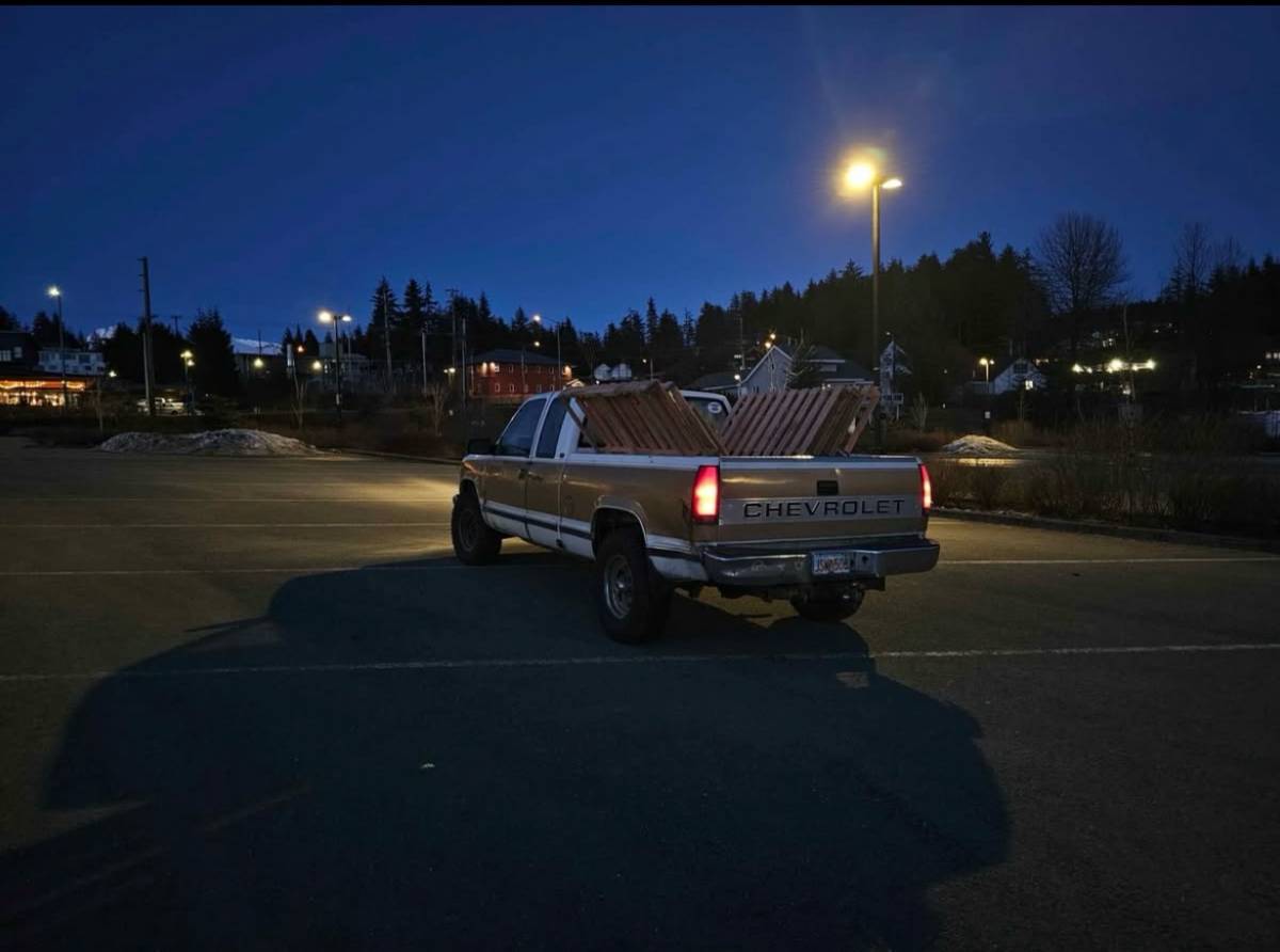 Chevrolet-2500-1990-brown-3