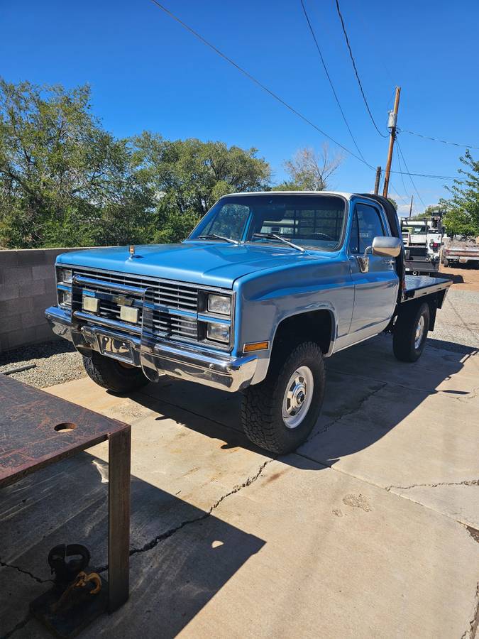 Chevrolet-2500-scottsdale-1984-1