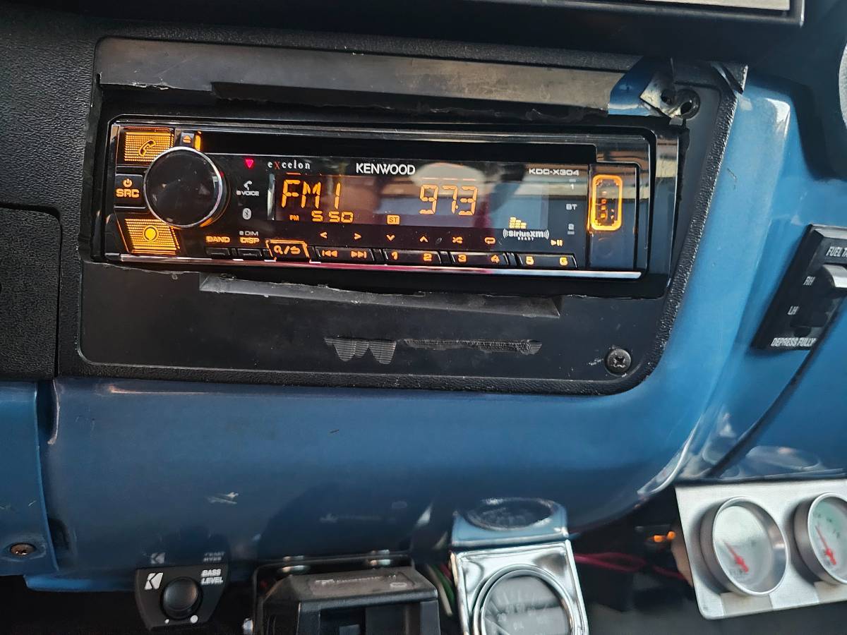 Chevrolet-2500-scottsdale-1984-7