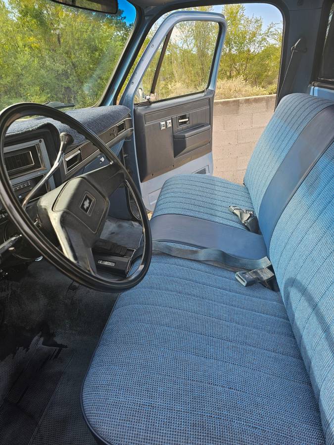 Chevrolet-2500-scottsdale-1984-9