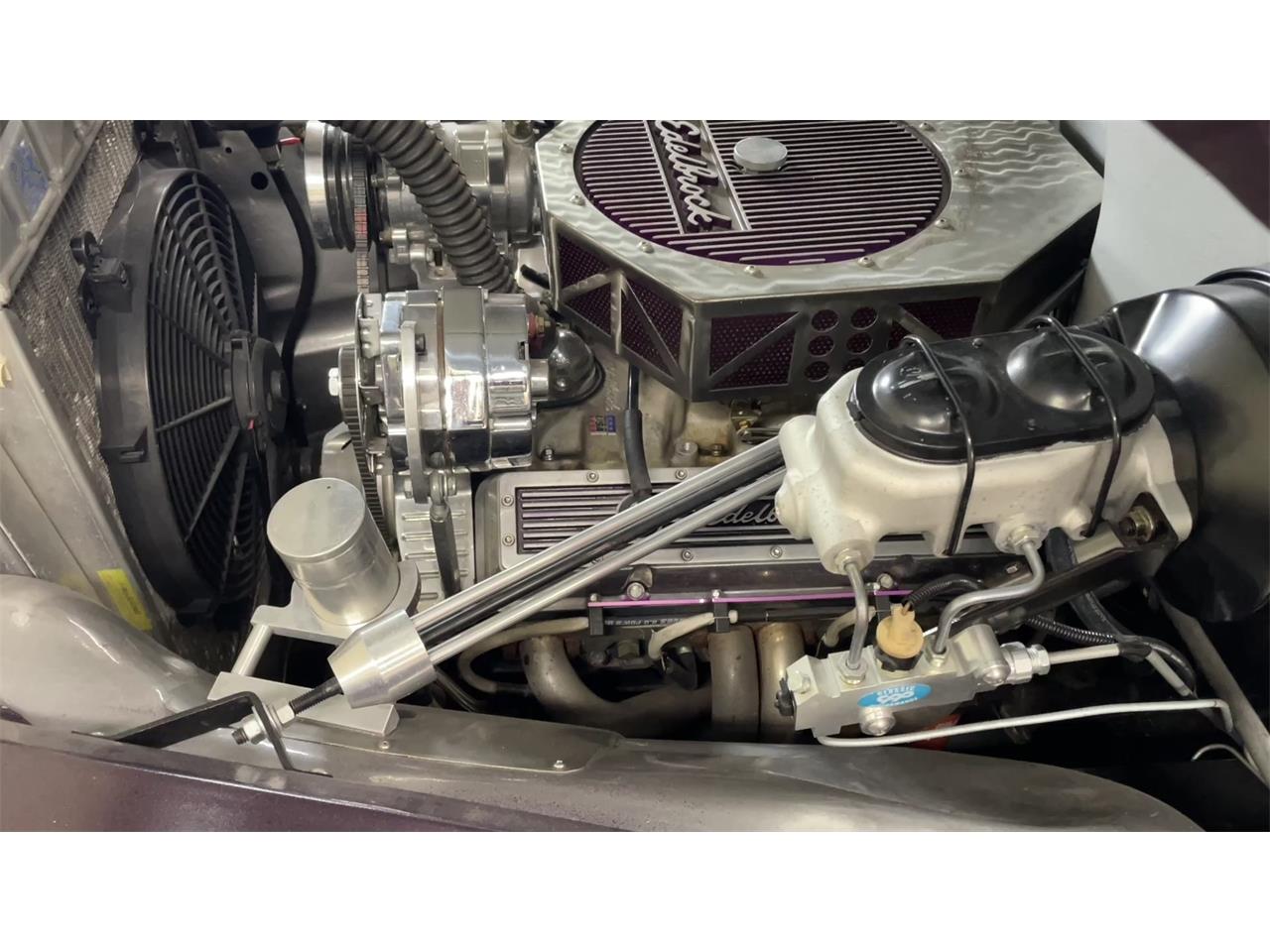 Chevrolet-3100-1948-Purple-Grey-Seats-11