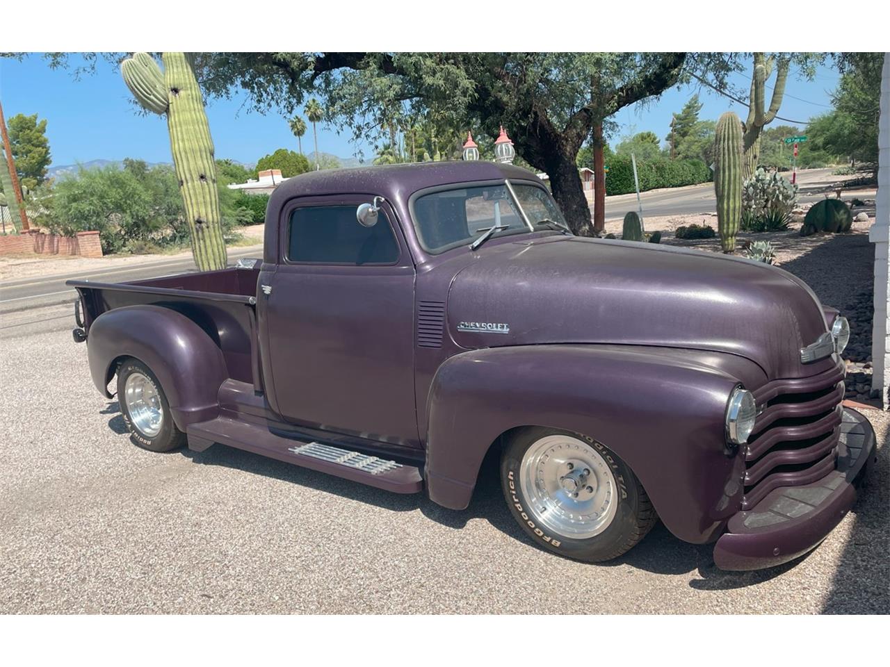 Chevrolet-3100-1948-Purple-Grey-Seats-16
