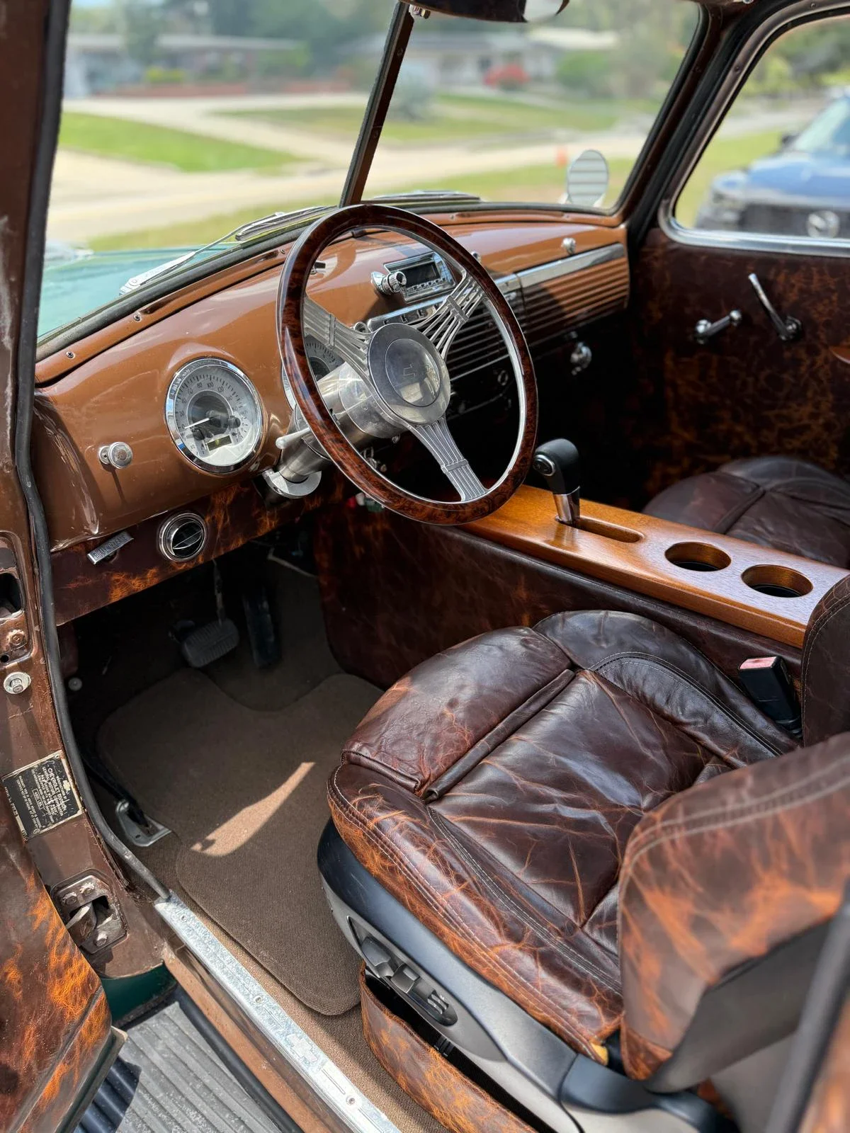 Chevrolet-3100-1950-Green-Brown-10
