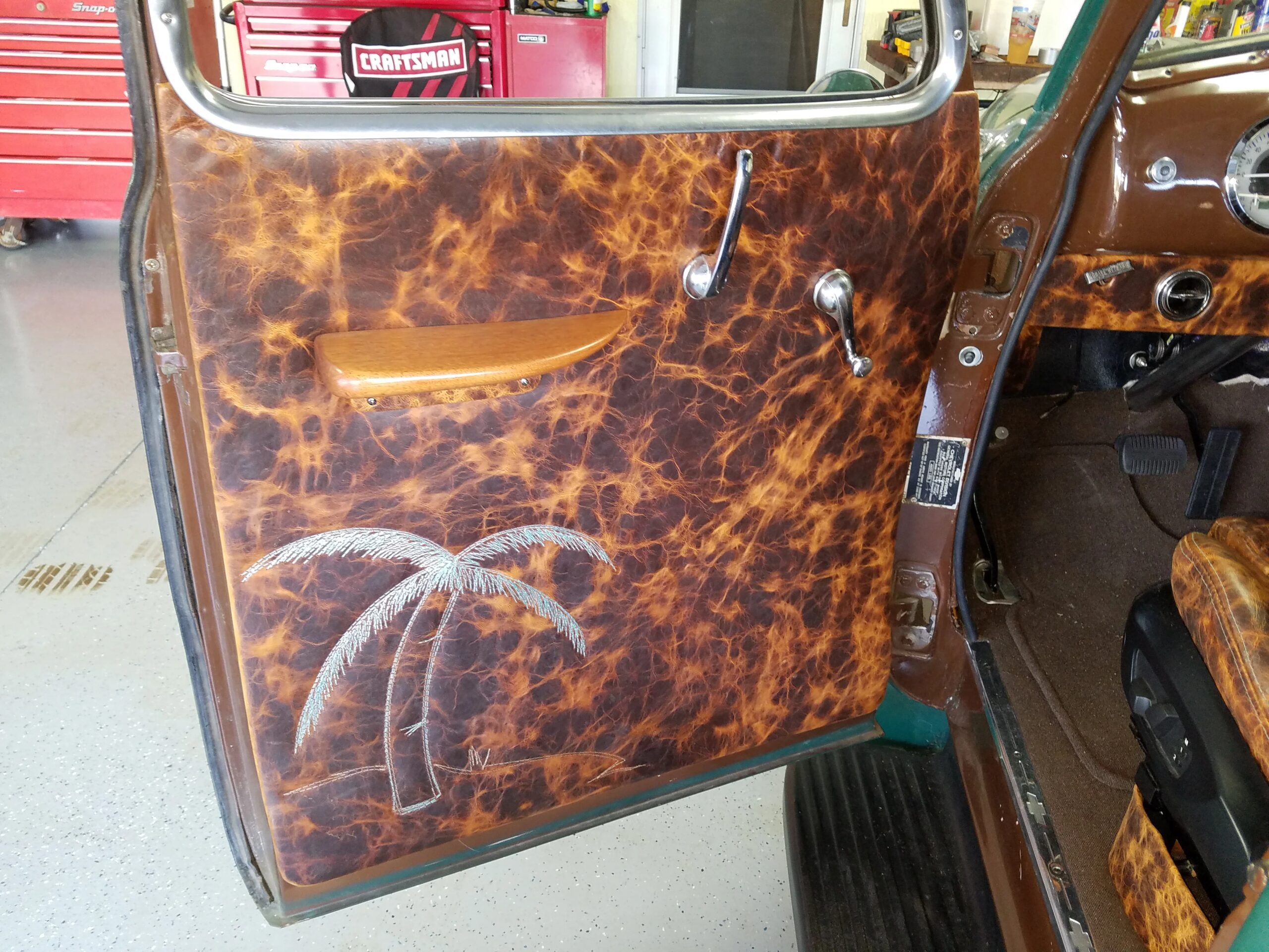 Chevrolet-3100-1950-Green-Brown-23