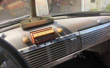 Chevrolet-3100-1950-black-4