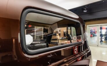 Chevrolet-3100-1951-Brown-Tan-44