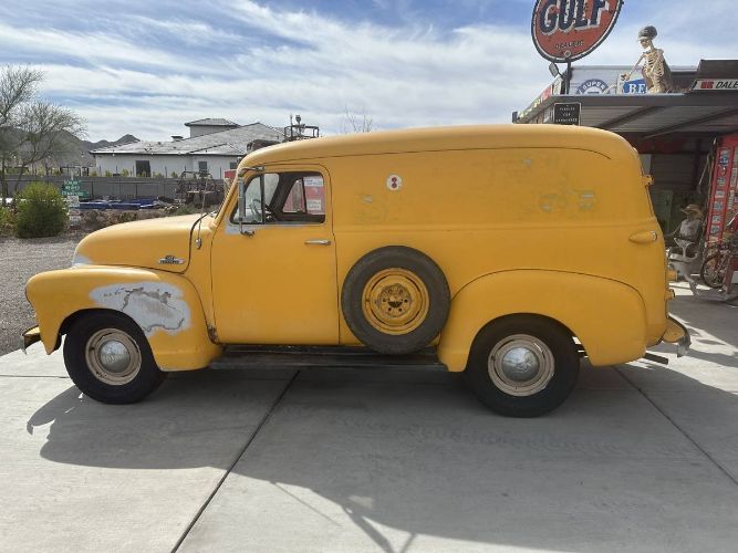 Chevrolet-3100-1955-Yellow-15
