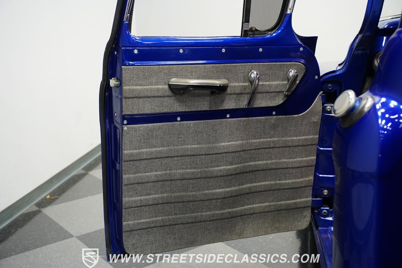Chevrolet-3100-1957-Blue-Gray-32