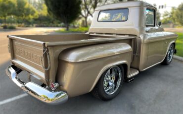 Chevrolet-3100-1957-Champagne-Gold-Saddle-brown-leather-12