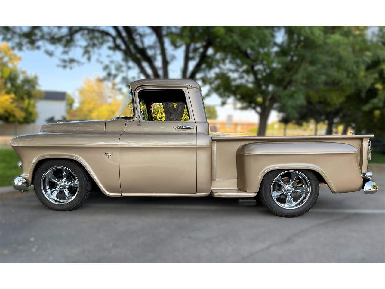 Chevrolet-3100-1957-Champagne-Gold-Saddle-brown-leather-18