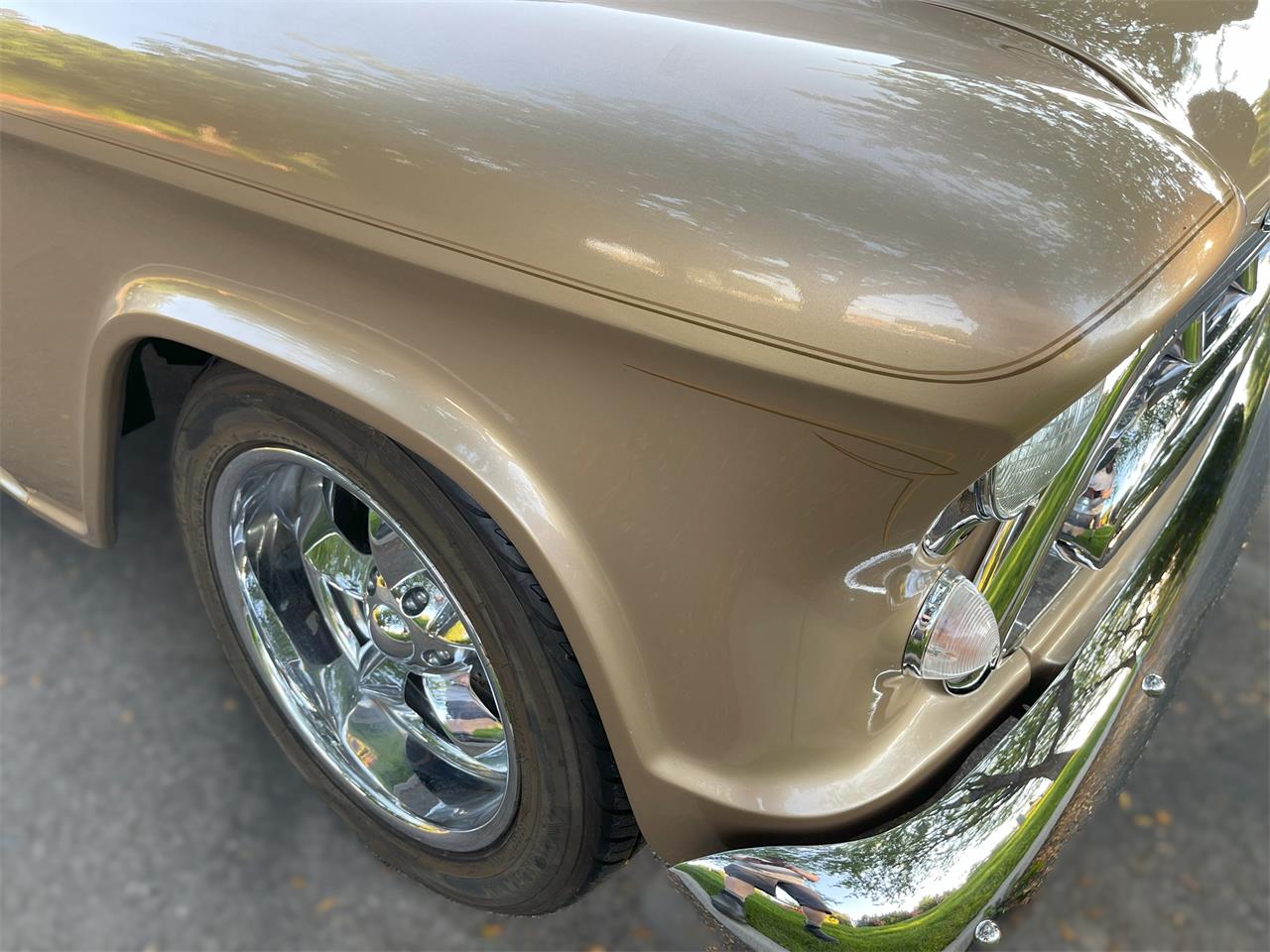 Chevrolet-3100-1957-Champagne-Gold-Saddle-brown-leather-32