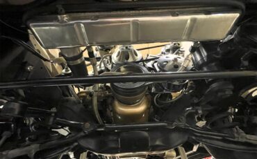 Chevrolet-3100-1957-Champagne-Gold-Saddle-brown-leather-54