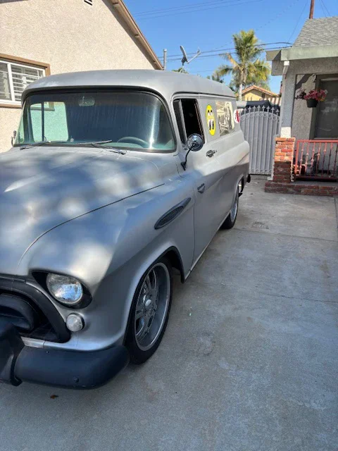 Chevrolet-3100-1957-Gray-Gray-5