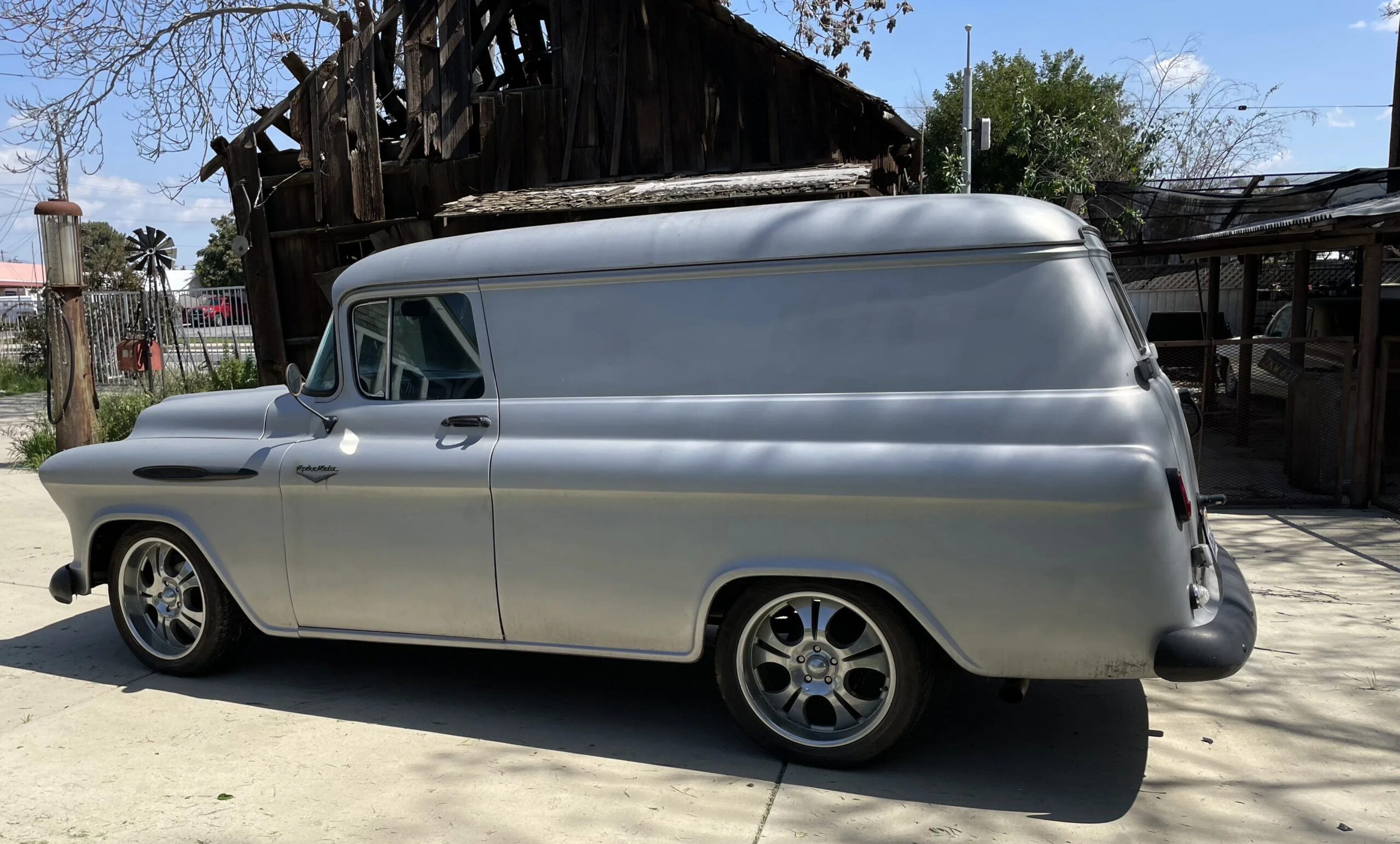 Chevrolet-3100-1957-Gray-Gray-8