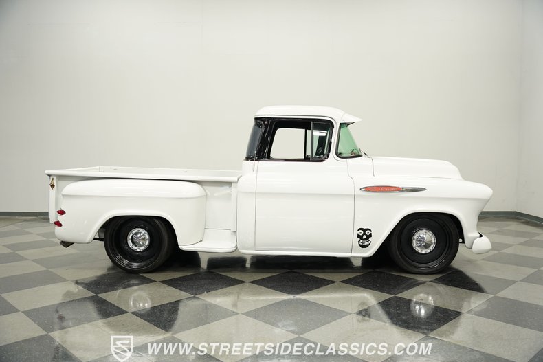 Chevrolet-3100-1957-White-Red-13