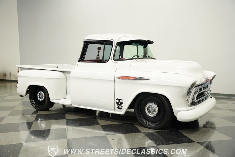 Chevrolet-3100-1957-White-Red-14
