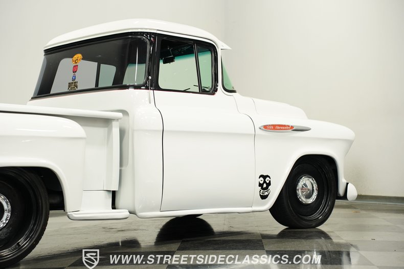 Chevrolet-3100-1957-White-Red-28