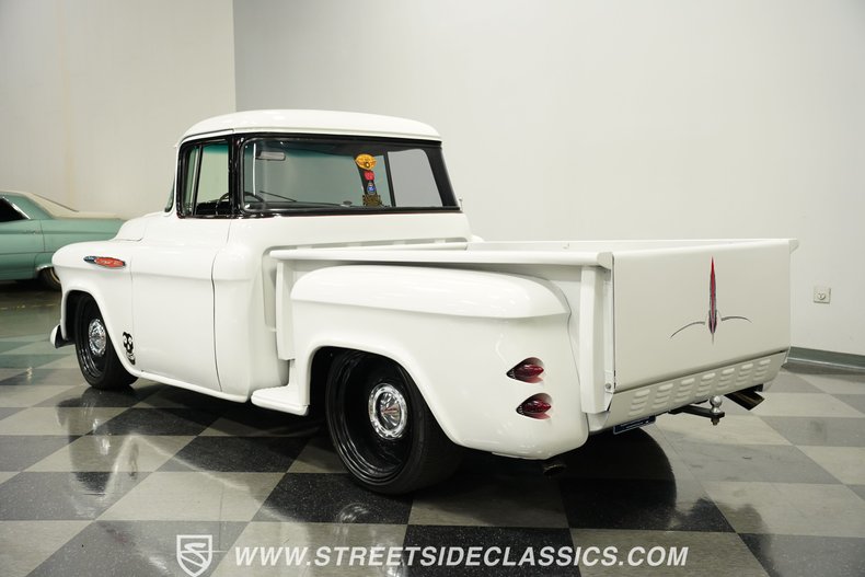 Chevrolet-3100-1957-White-Red-8