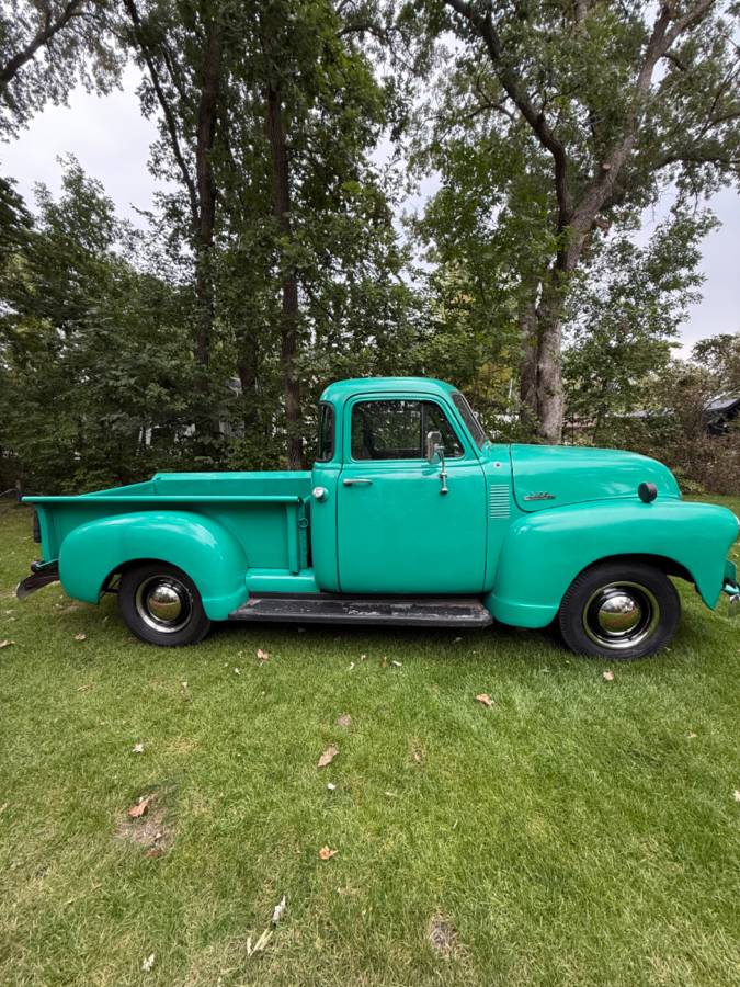 Chevrolet-3100-5-window-truck-1953-green